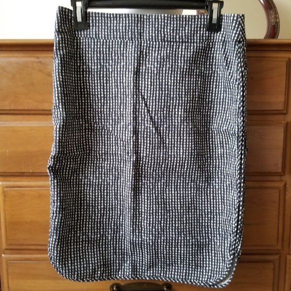 Ann Taylor LOFT checkered pencil skirt size 4 - Picture 1 of 7